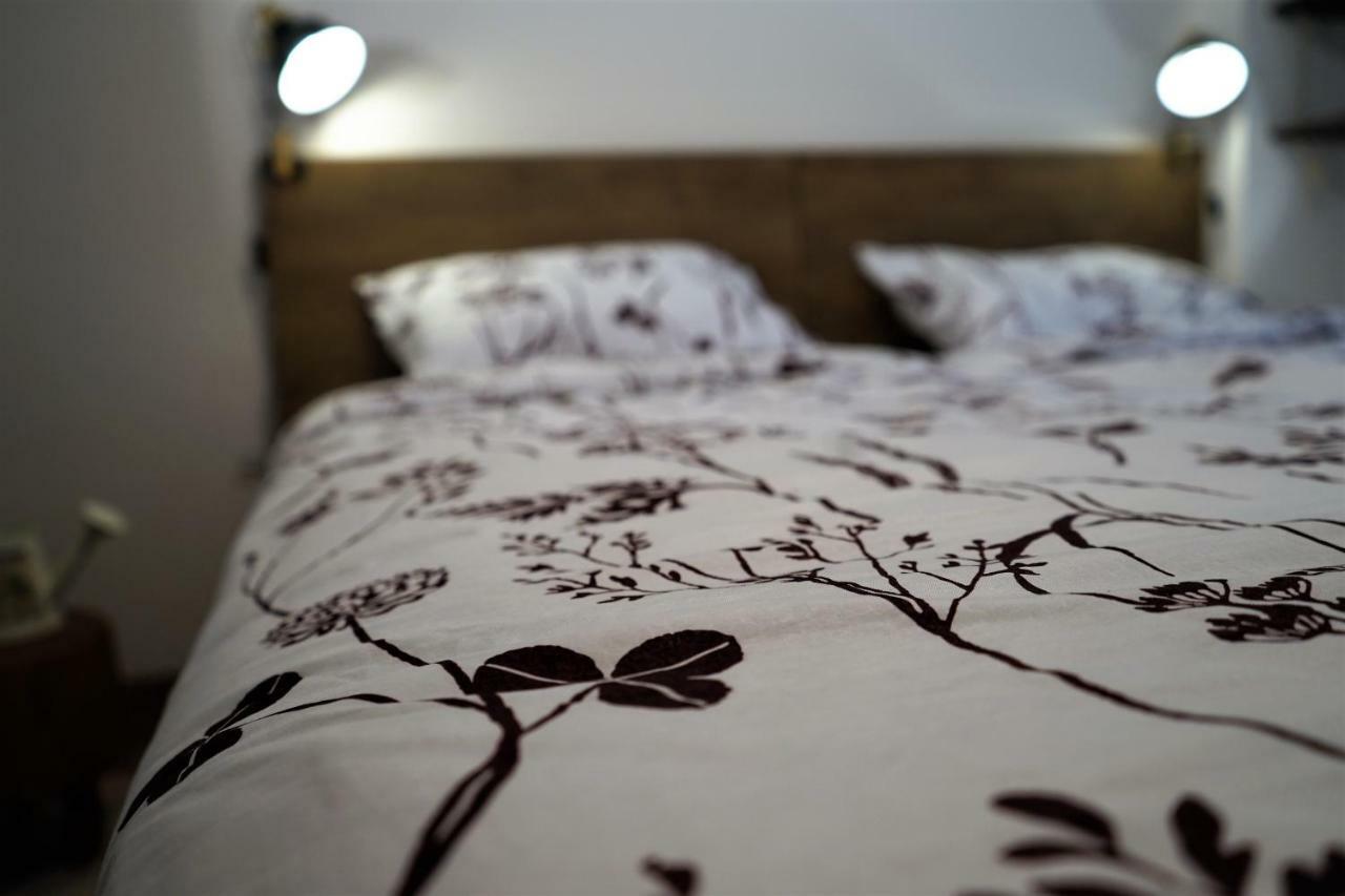 Momo'S Studio Apartment Загреб Екстериор снимка