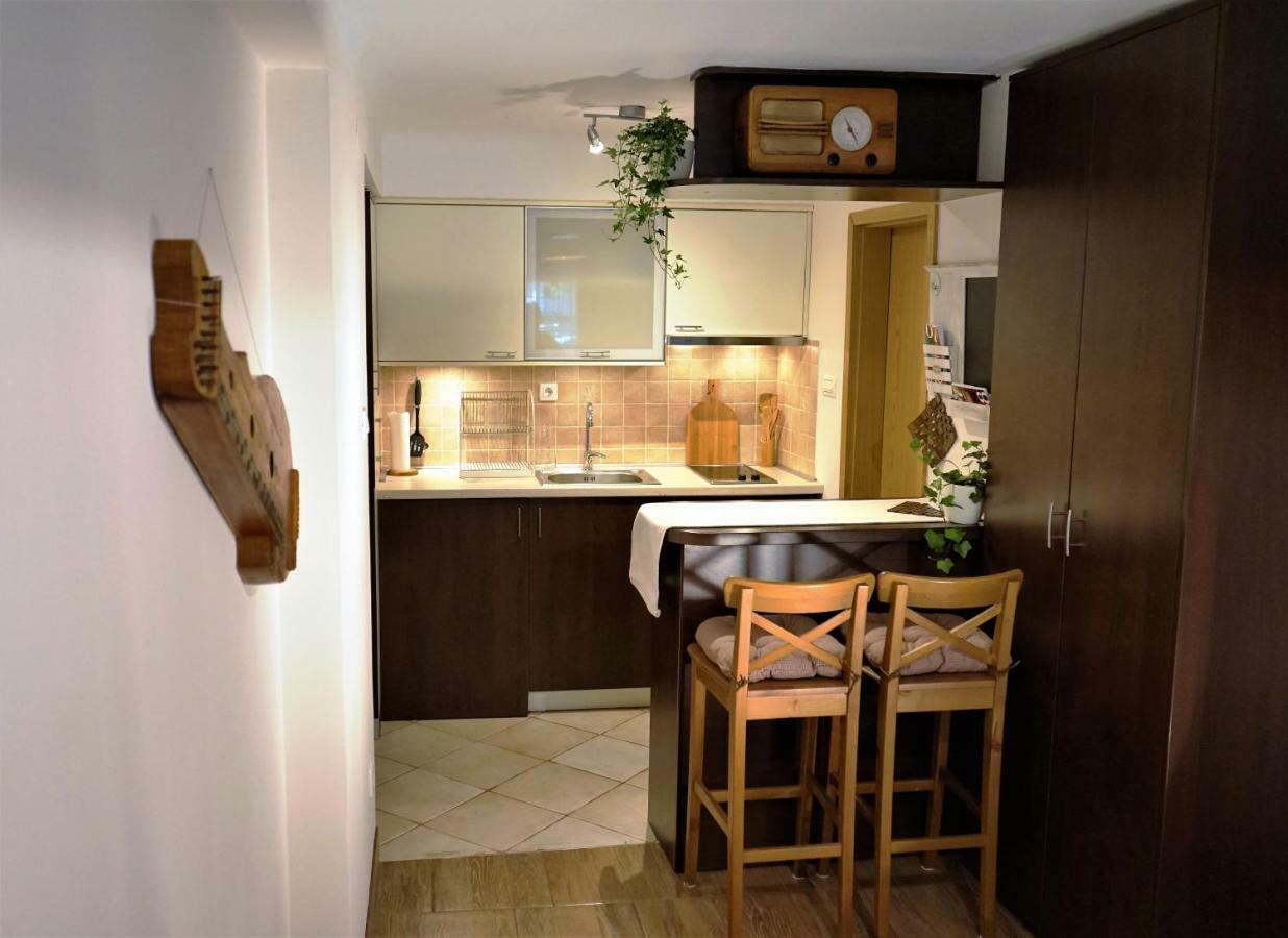 Momo'S Studio Apartment Загреб Екстериор снимка